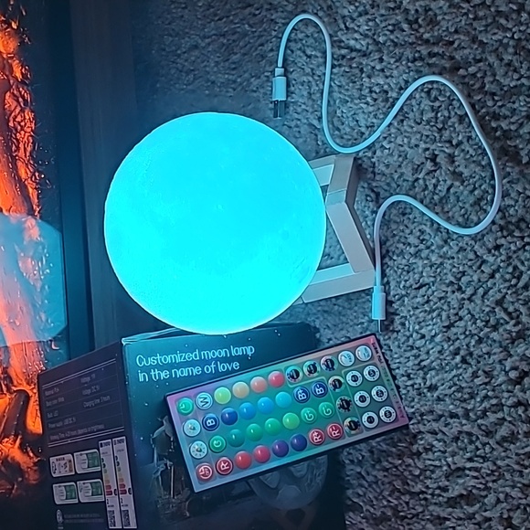 Moon Lamp 16 Colors LED Night Light 3D Printing Moon W/ Stand Remote Moon Lamp 1 - Picture 4 of 15